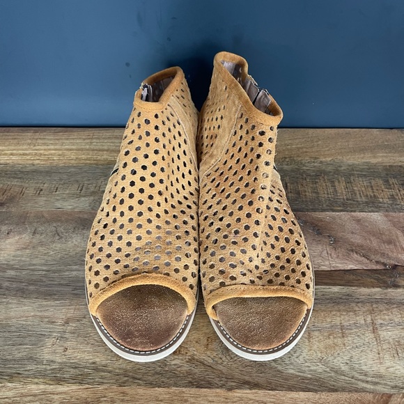 Musse and Cloud suede sandals - Picture 2 of 7